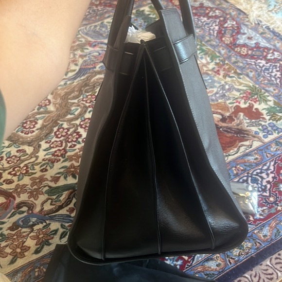 Saint Laurent Large Sac-Du-Jour Handbag - Picture 4 of 4